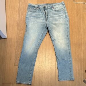 American Eagle Slim Fit Light Blue Men's Jeans